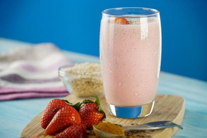 Licuado De Fresas Con Platano Y Avena Beneficios Y Receta Mis Batidos