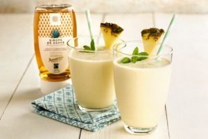 Batido de piña y coco