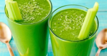 jugo de apio beneficios